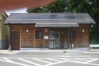 奈良県吉野郡野迫川村　荒神社公衆トイレ