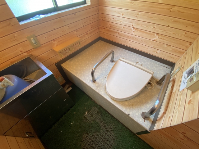 バイオトイレ1